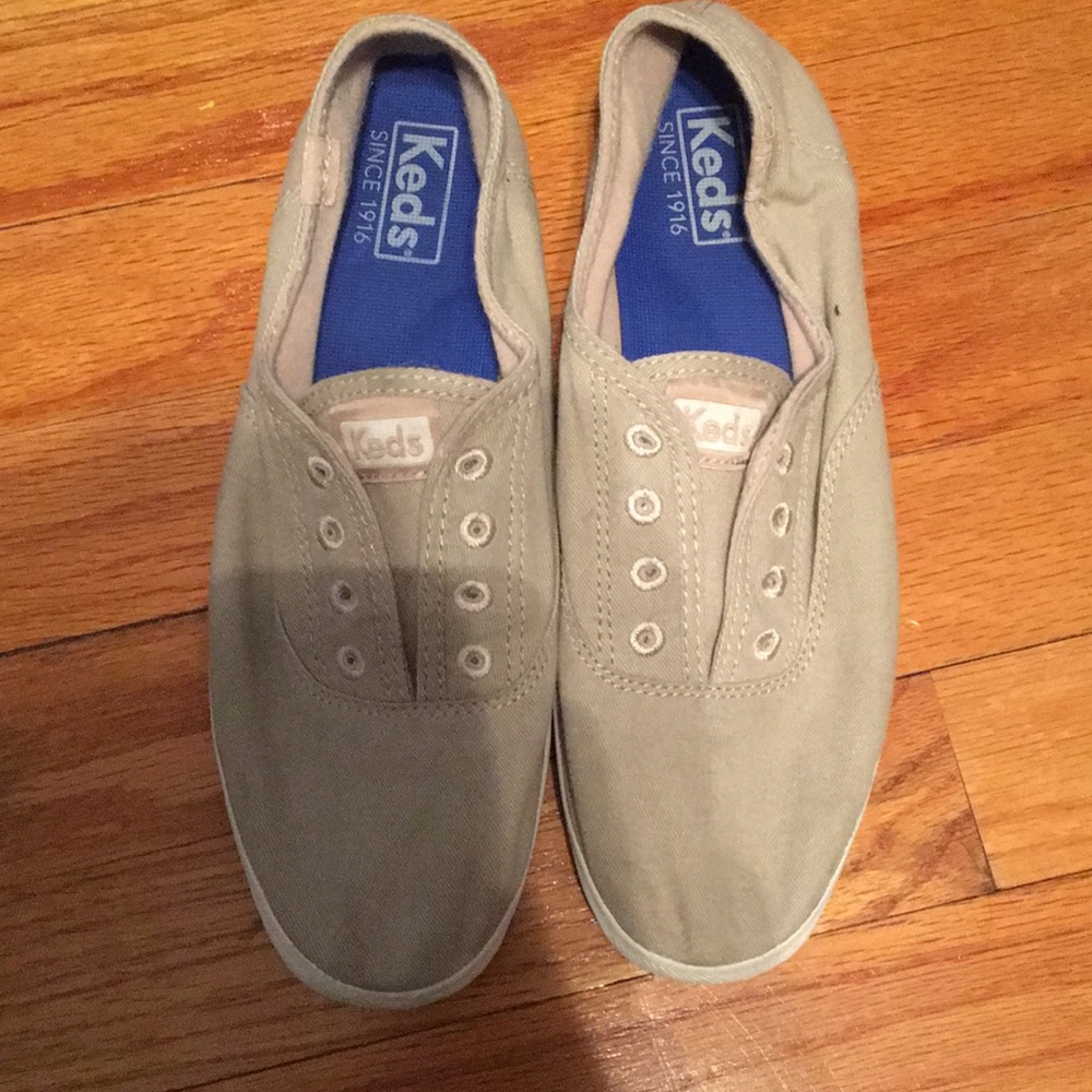 Slip on Keds